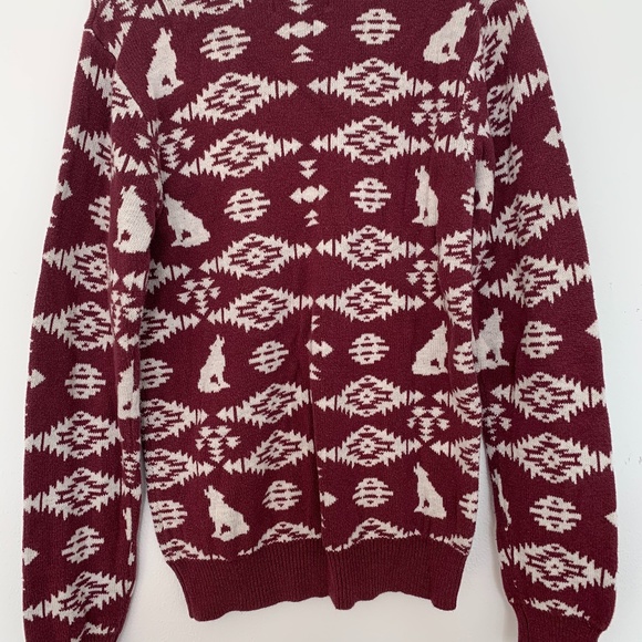 Aztec Design Sweater - Picture 2 of 2